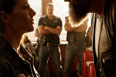 5 BIKERS THOUGHT SHE WAS EASY PREY. THEY DIDN’T KNOW SHE WAS A FORCE RECON MARINE. WHAT HAPPENED NEXT CHANGED HISTORY.