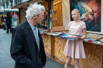 Texas Teen Selling Art For Chemo Ignore By Everyone Until A Hollywood Legend Stops By…