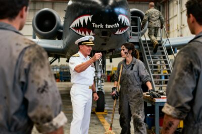 They forced a decorated Major to choose between a grave or a broom in a dusty Tucson hangar. She chose the broom and waited 1,095 days for justice. When the Admiral mocked the “janitor” and tossed her the keys to a Warthog, he didn’t know he just armed a nuclear bomb.