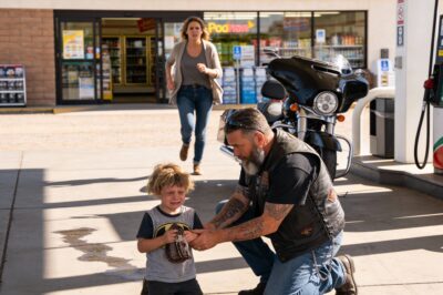 “My Dad Had Patches Like Yours” — 8-Year-Old’s Whisper at an Arizona Gas Station Makes a Biker Drop His Wrench and Call the Entire Club to Pump 7