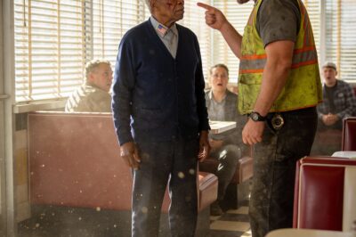 The Day a Small Town Bully Made the Fatal Mistake of Assaulting a Quiet Elderly Veteran, Never Suspecting That The Old Man’s Son Was The Most Powerful Protector in America