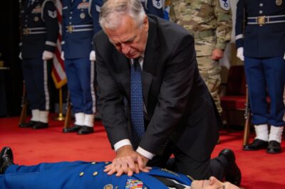 Six years is a long time to spend trying to convince yourself you don’t exist. I was just another gray-bearded ghost on the side of the I-10 highway outside San Antonio, walking until my feet blistered just to outrun my own memories. I avoided bases like the plague; the uniforms and the salutes only brought back the nightmares. I thought I had successfully buried the man I used to be in the sand half a world away. But life has a cruel way of pulling you back to the very things you run hardest from. All it took was one sound over a fence line to undo six years of hiding.