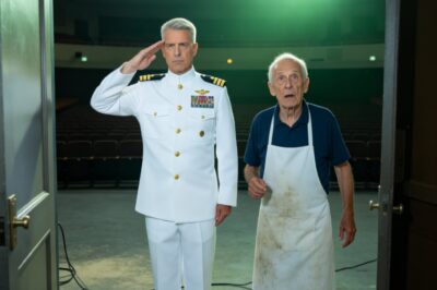 The three-star Admiral stopped the entire ceremony for a cafeteria worker.