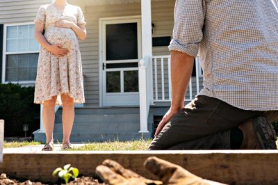 She Stood On My Front Porch With A Visible Baby Bump And Told Me My Husband Was The Father—Even Though He Swears They Never Touched.