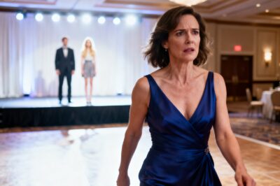 From a Manhattan Penthouse to Public Humiliation: My Husband Replaced Me Onstage With His Mistress, But He Never Expected Me to Uncover Their Three-Million-Dollar Secret.